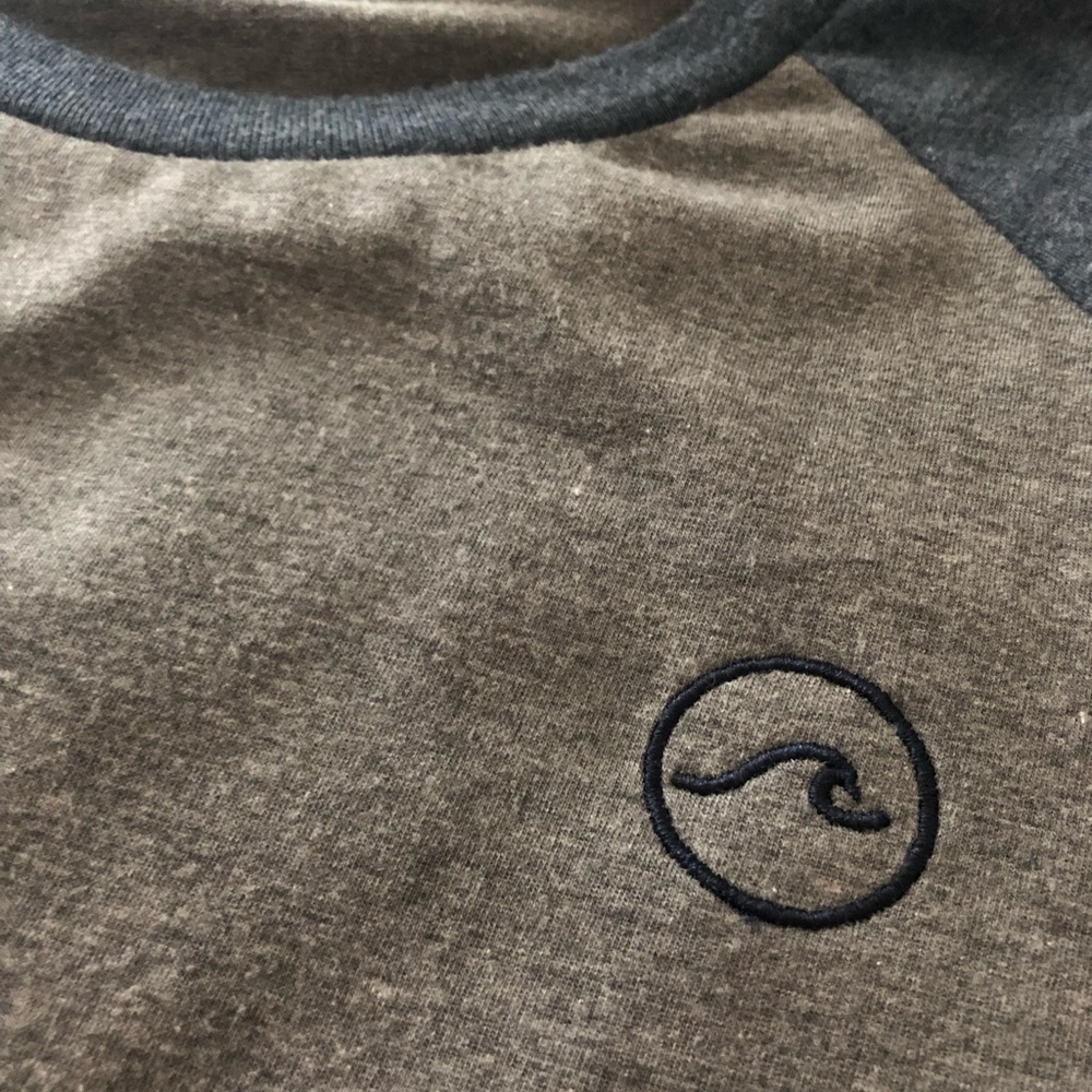 Comfy Wave Baseball Tee